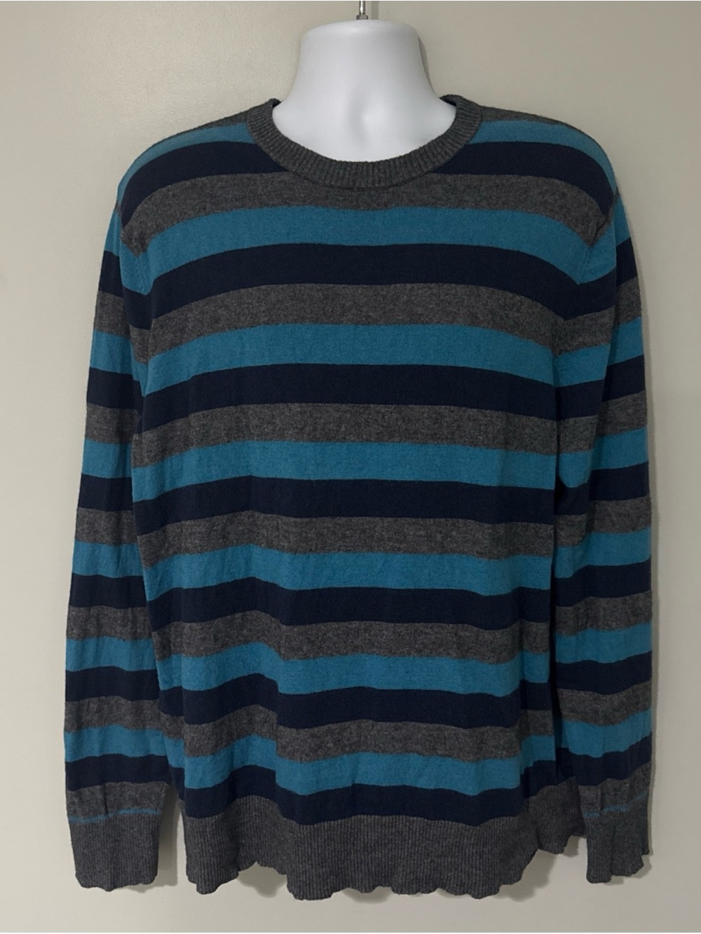 The North Face Mens Blue/Grey Striped Wool Blend Sweater - Sz. XL